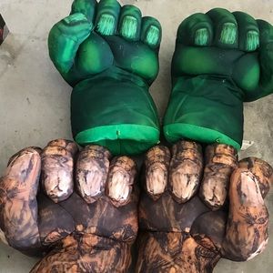 Hulk smash gloves
